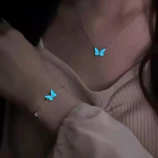 【暗闇で光る】蝶のアクセサリー